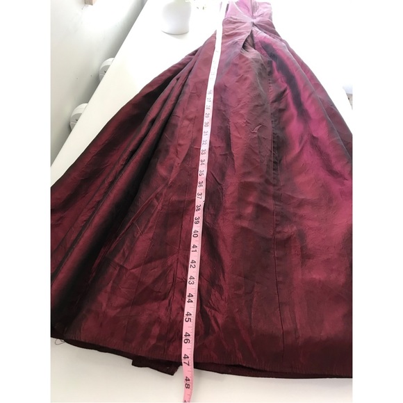 Jessica McClintock Satin Burgundy Prom Gown Strapeless Ballroom Dress Size 7 - Picture 8 of 15